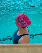 Frau mit Swim Cap - "Therapy" - pink - bekeen